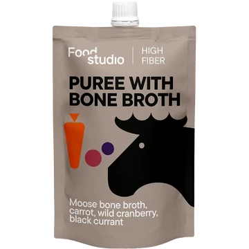 Food Studio Jávorszarvas Csontleves Püré Kutyáknak és Cicáknak – Sárgarépával, Tőzegáfonyával és Fekete Ribizlivel (150 ml)